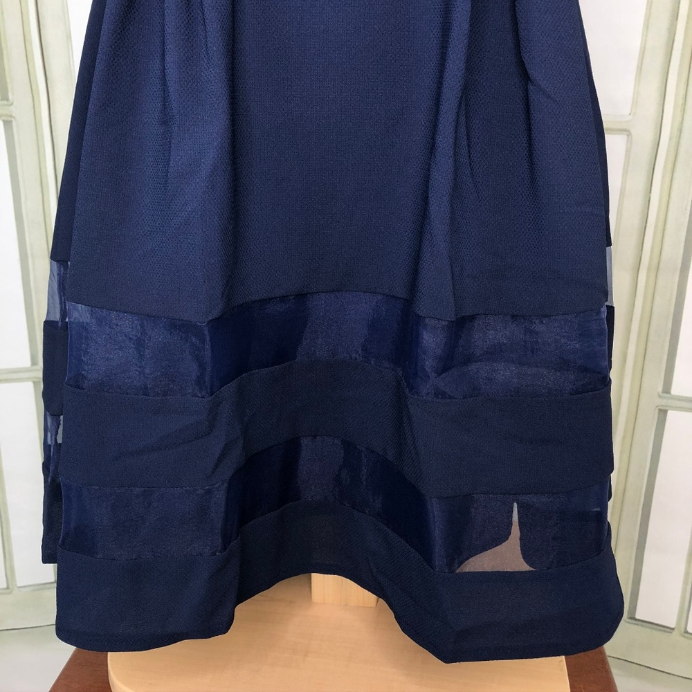 Esley Illusion Organza-Paneled A-line Dress - Picture 6 of 8